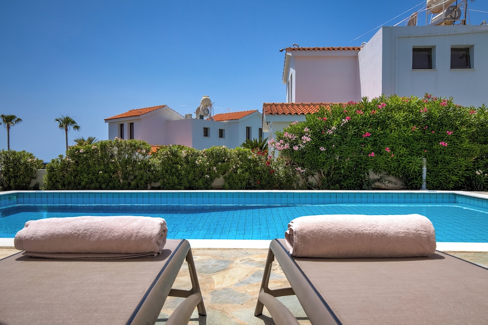 Platzia Beach Villas 26/35