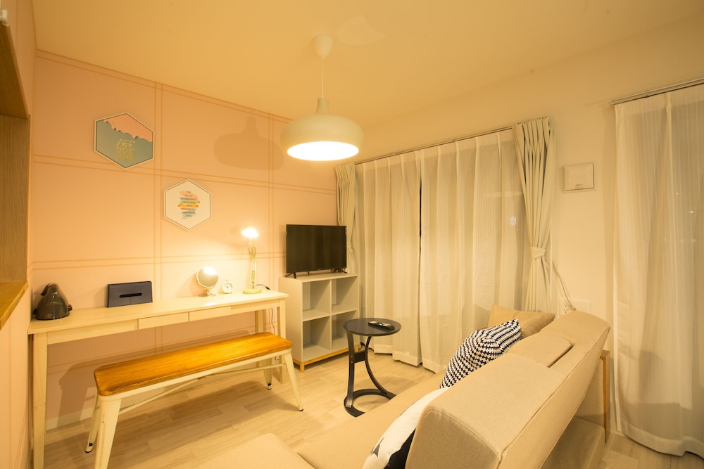 Skyliving Namba 27/41