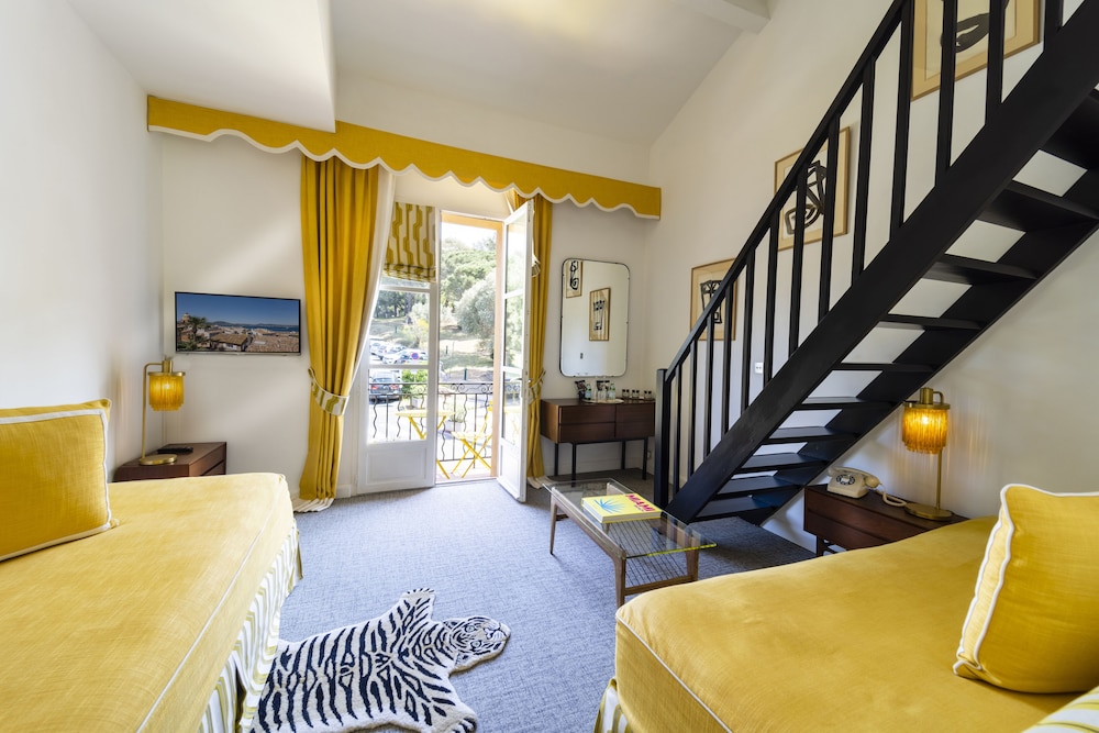 Hôtel Le Y 13/50