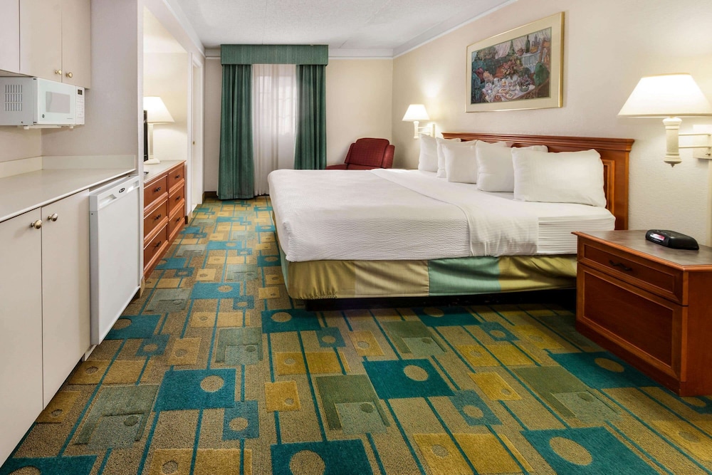 La Quinta Inn by Wyndham Albuquerque Northeast 13/33