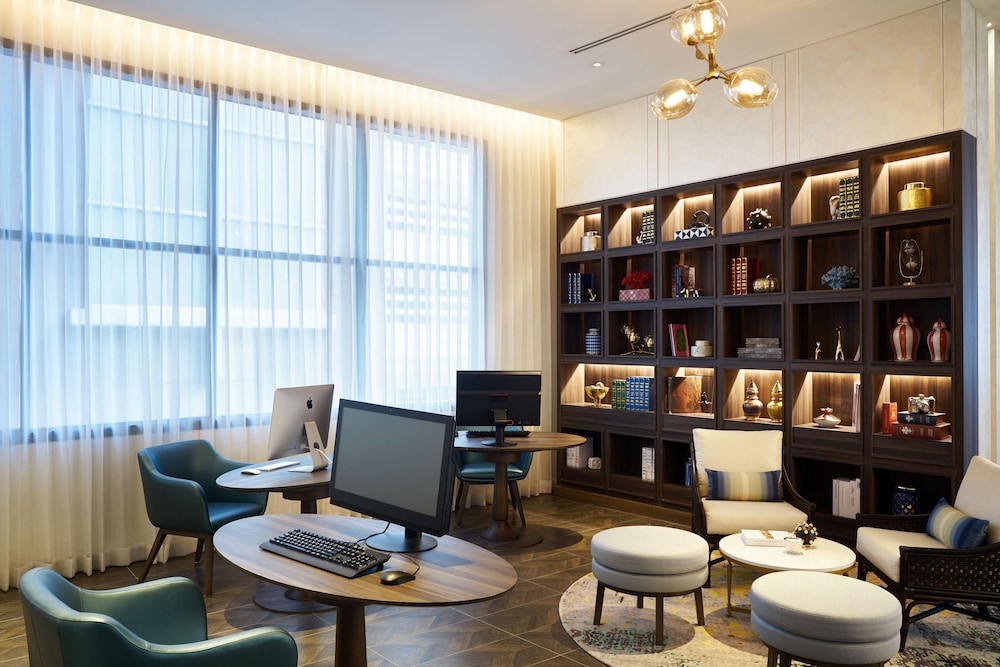 HYATT PLACE BANGKOK SUKHUMVIT 59/69