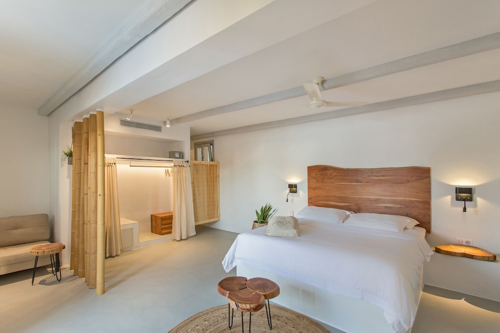 Paros Comfy Suites 13/50