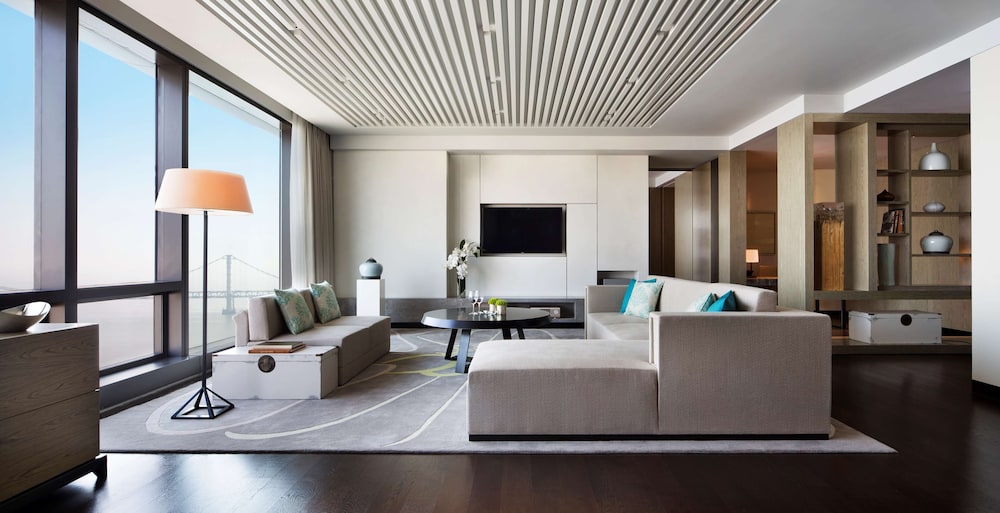 Grand Hyatt Dalian 45/67