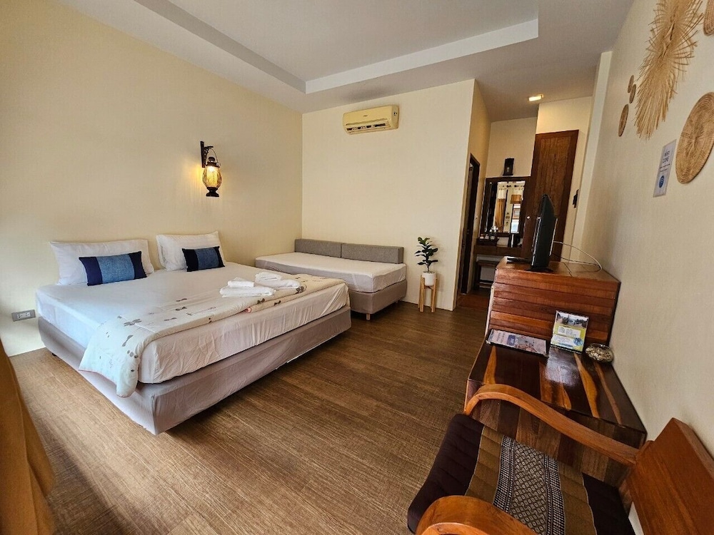 SUPERIOR, DOUBLE BED