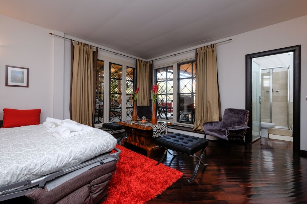 Amazing Penthouse by Caracalla 8/40