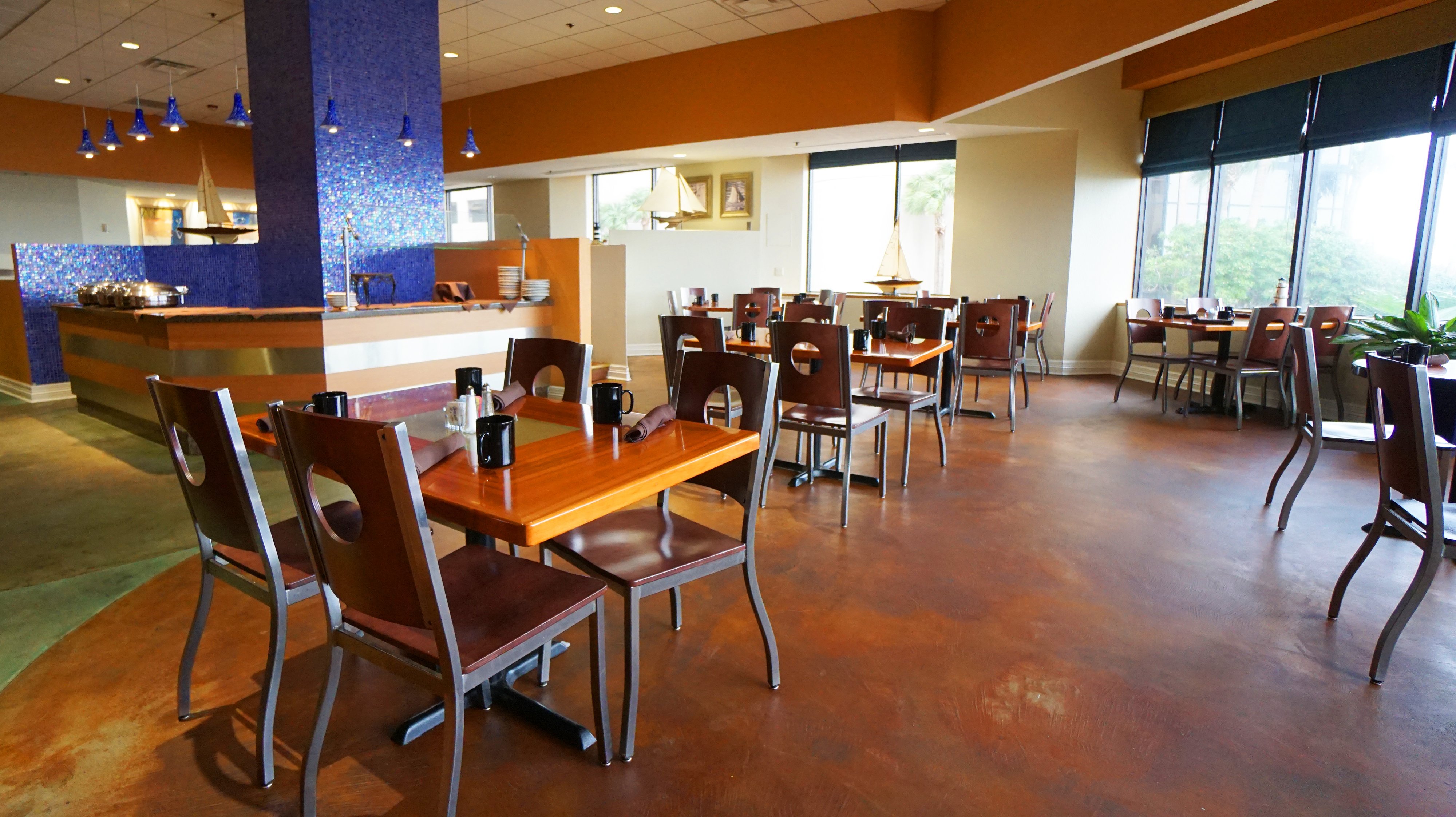 Holiday Inn Corpus Christi Downtown Marina 36/57