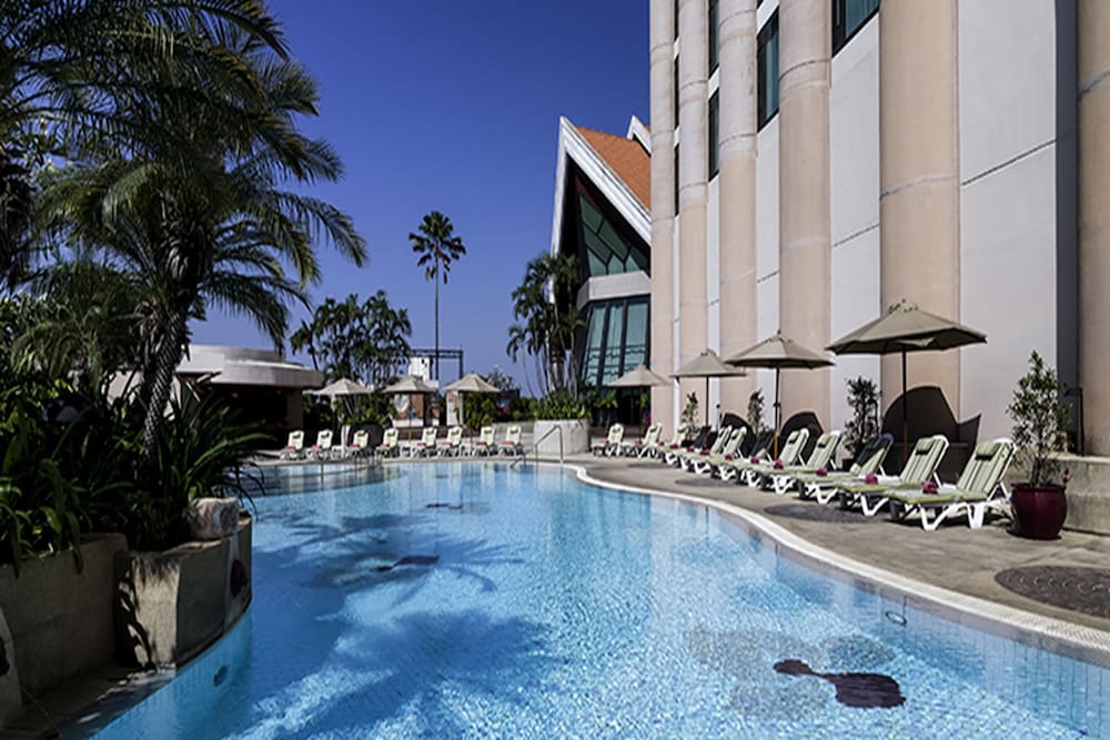 The Heritage Grand Khon Kaen Hotel and Convention 64/66