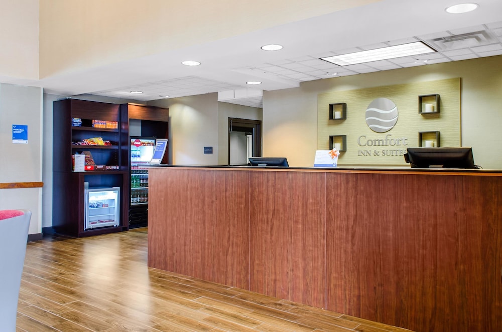 Comfort Inn and Suites Biloxi D Iberville 9/47