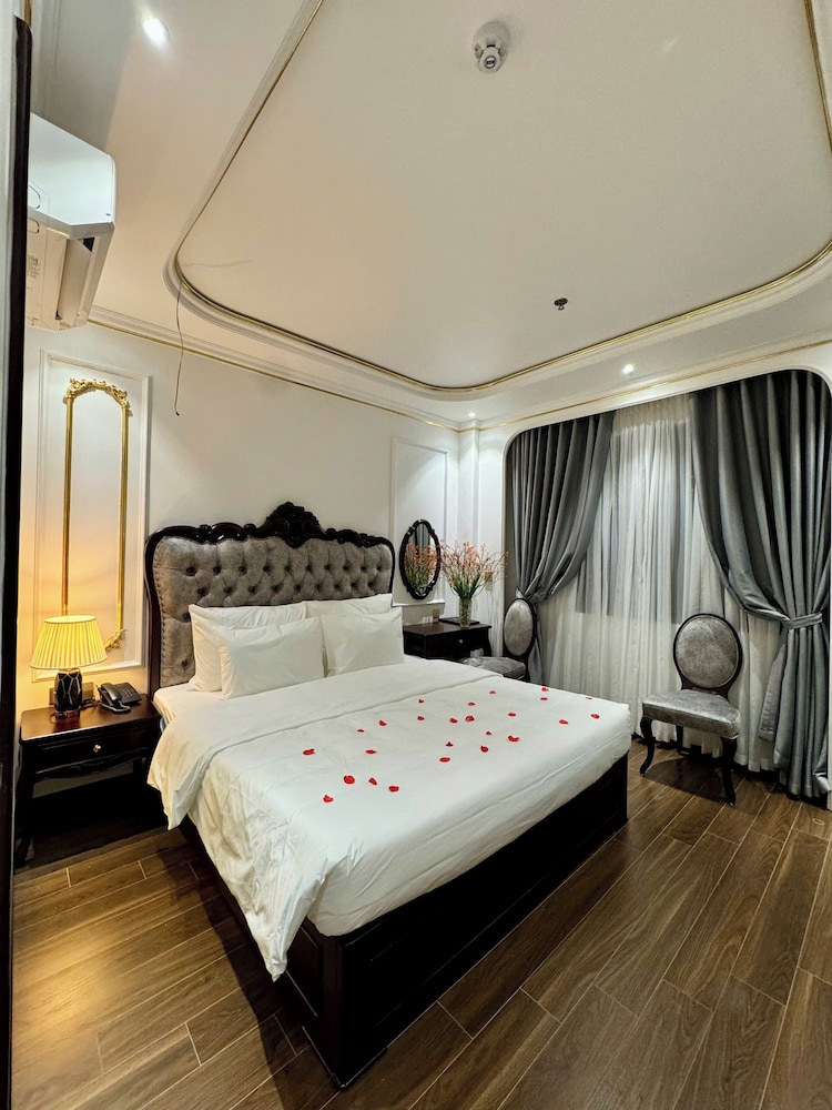 Royal Hanoi Hotel 23/50