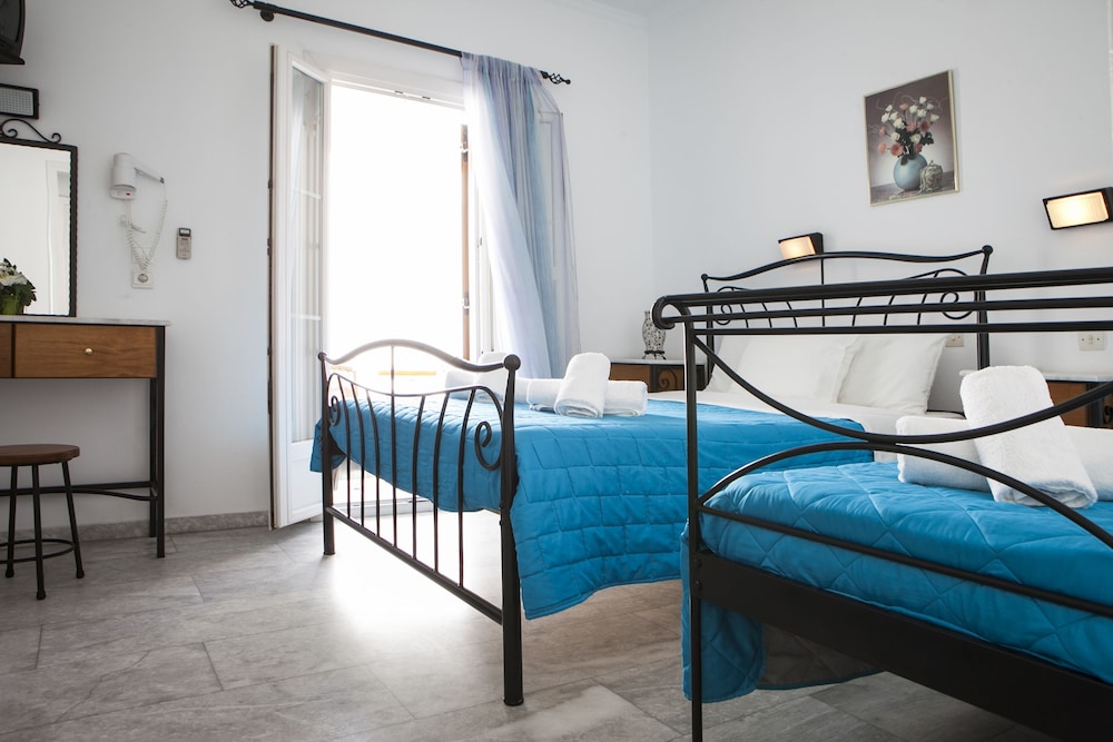 Asteri Hotel Ornos 16/46