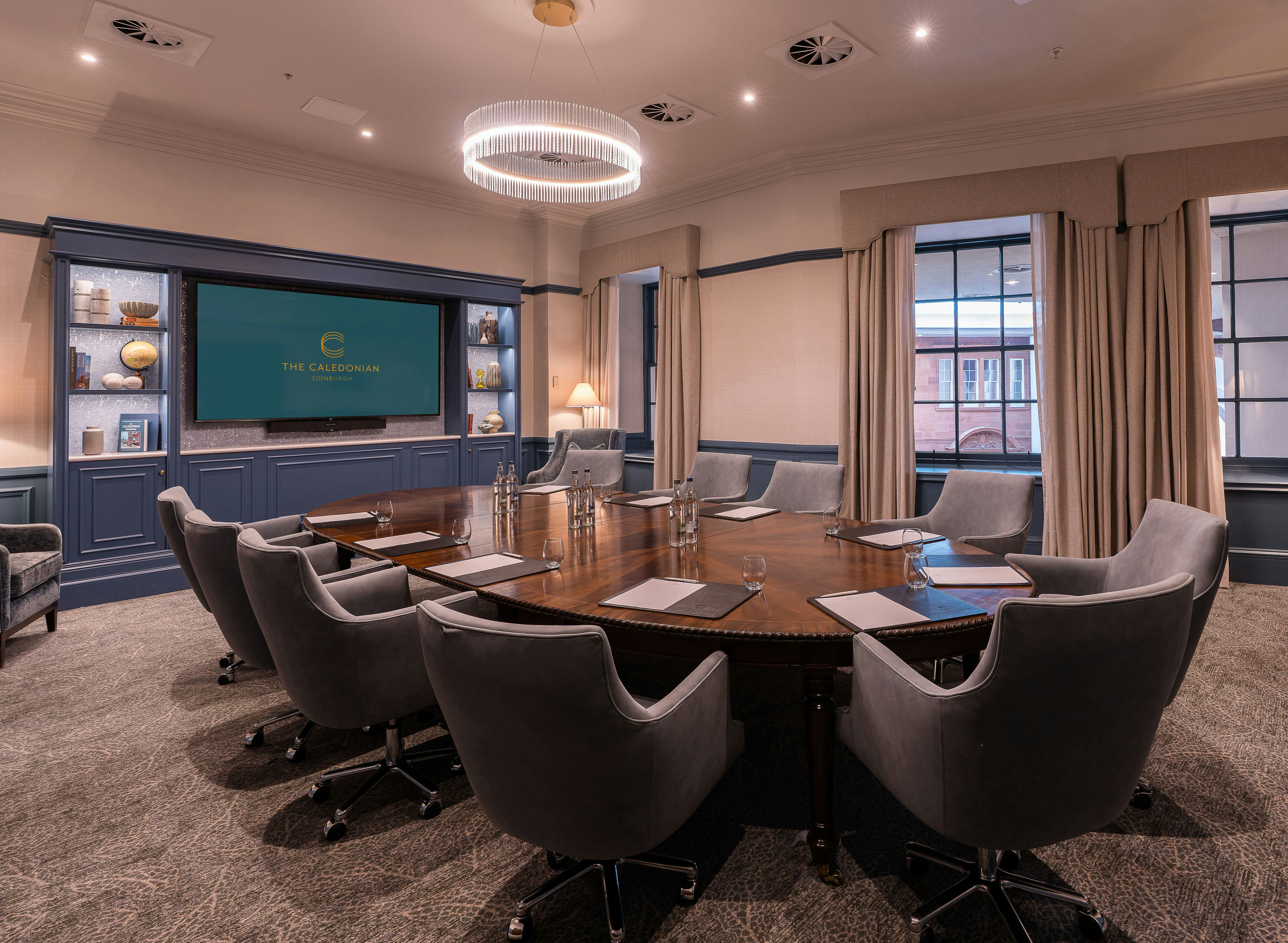 The Caledonian Edinburgh, Curio Collection by Hilton 41/60