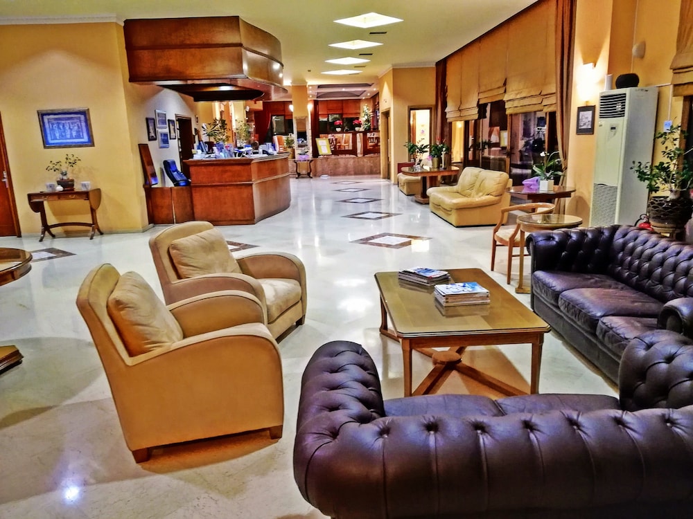 Ambassador Hotel 35/50