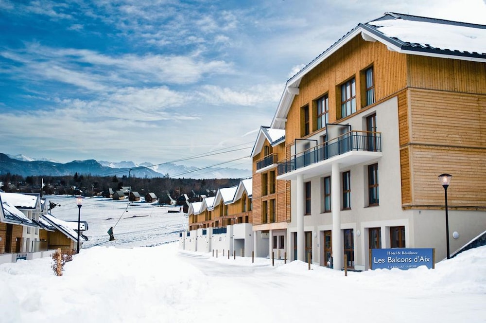 Les Balcons D Aix in LES DESERTS
