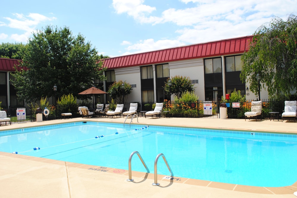 Village Inn Clemmons/Winston Salem, Trademark Collection by Wyndham 5/69
