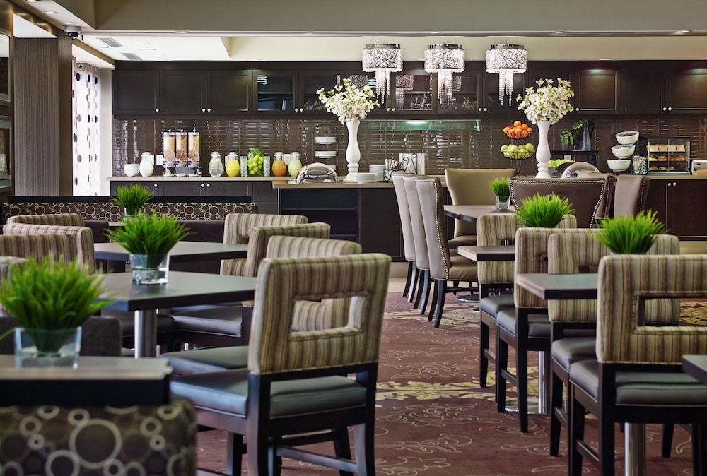 Homewood Suites By Hilton Hamilton Ontario Canada 37/50