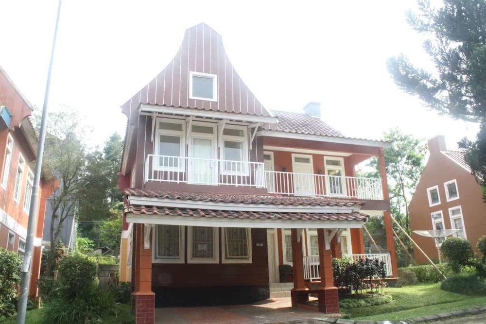 Villa Sofia Kota Bunga 1/31