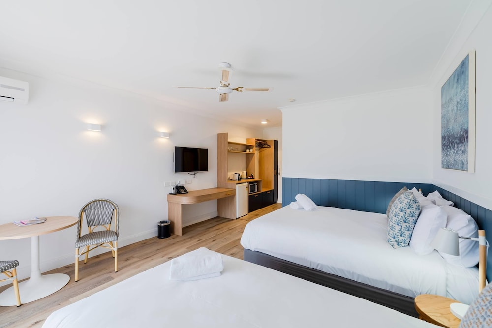 The Quarters Ascend Hotel Collection 18/55