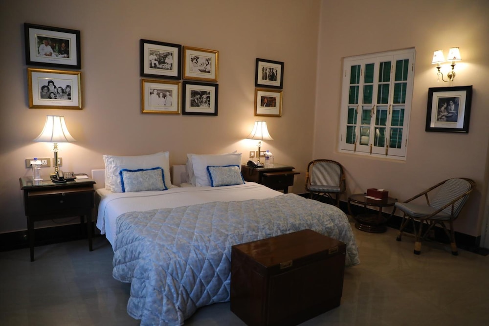 The Elgin Fairlawn Kolkata 14/60
