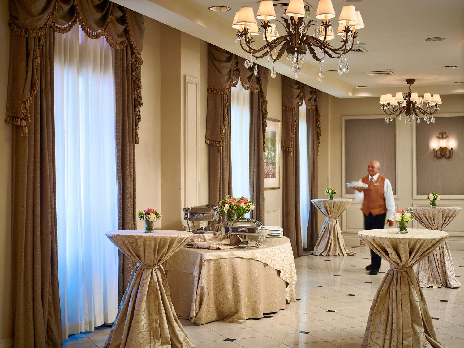 Royal Sonesta Hotel New Orleans 36/62