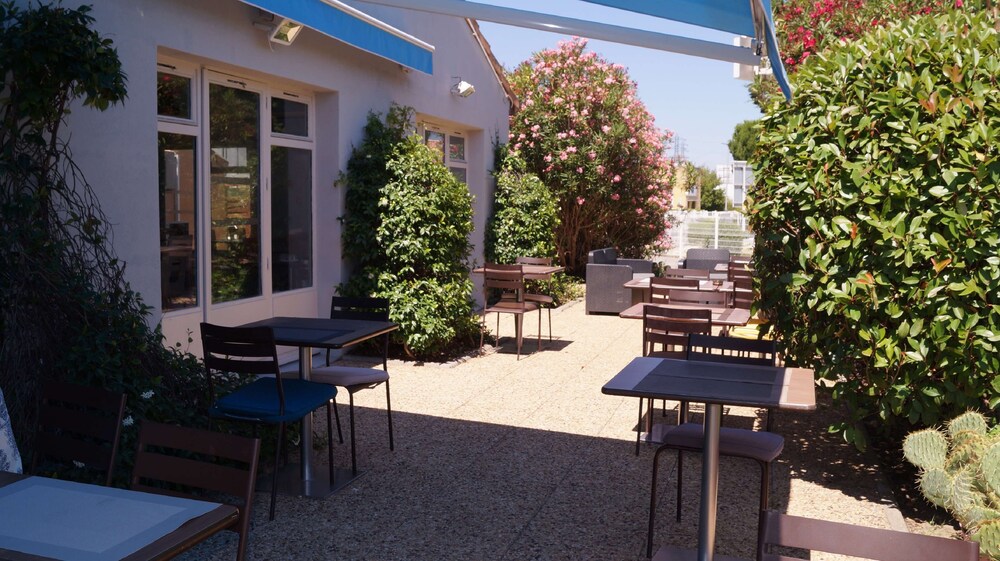 Kyriad Direct Montpellier Ouest Saint Jean De Vedas 49/55