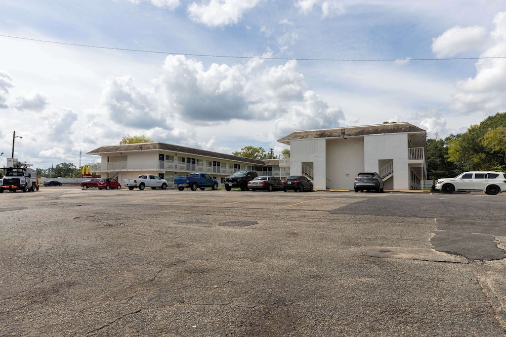 Motel6 Lufkin, TX 21/29