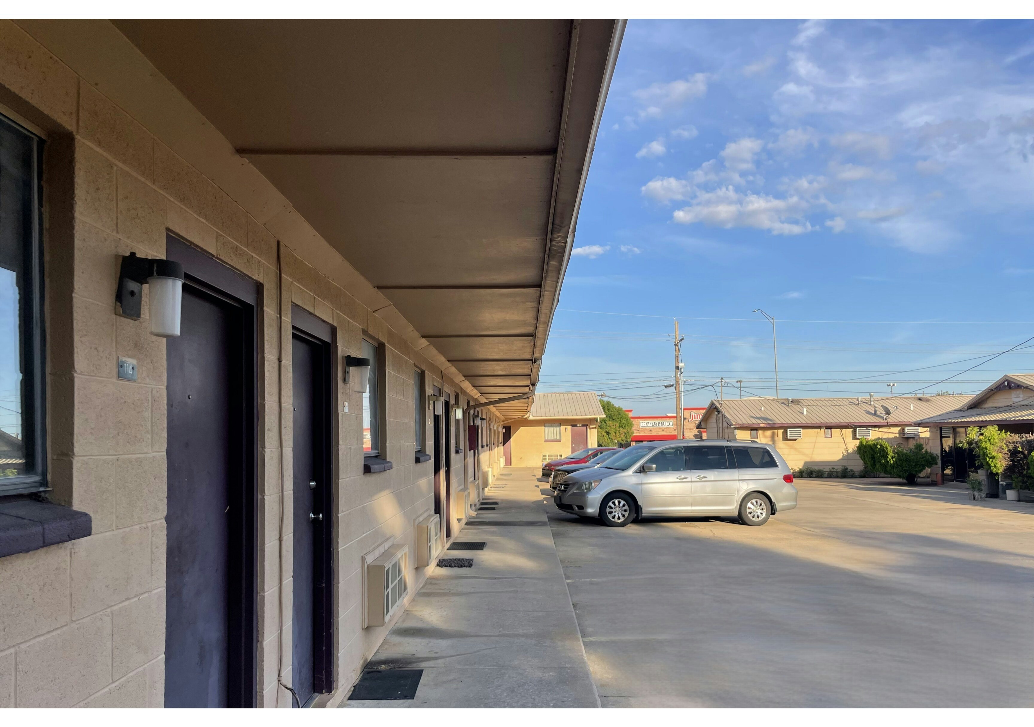 Skyline Motel Bartlesville Hwy 75 21/26
