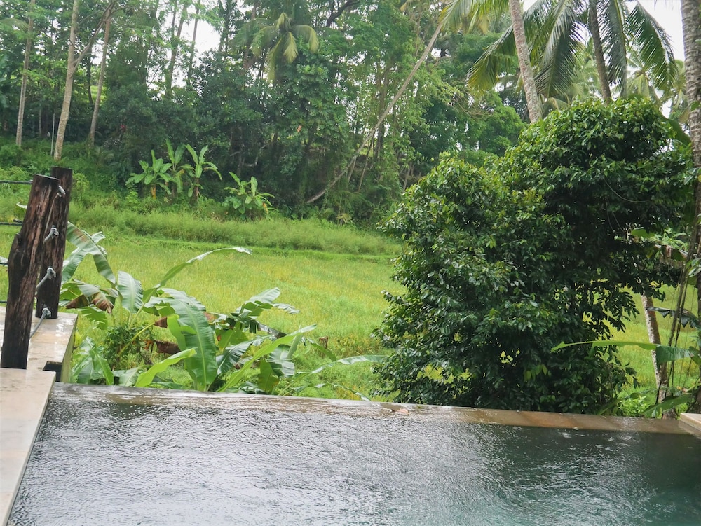 Swarapadi Villa 45/56