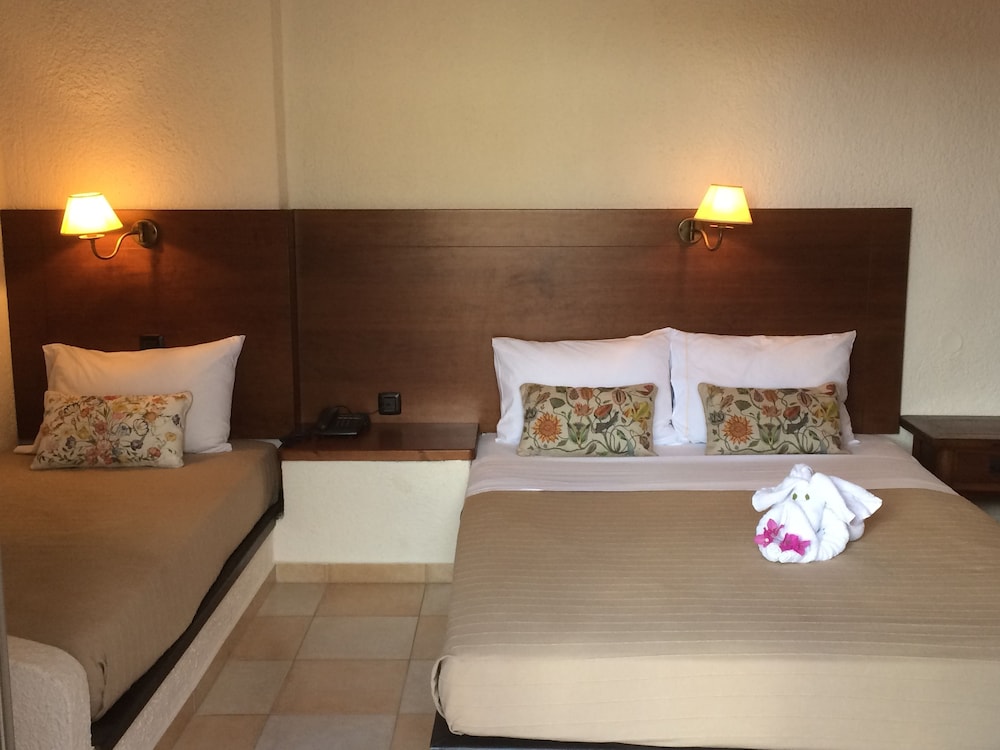 Porto Sisi Hotel Apartments 26/78