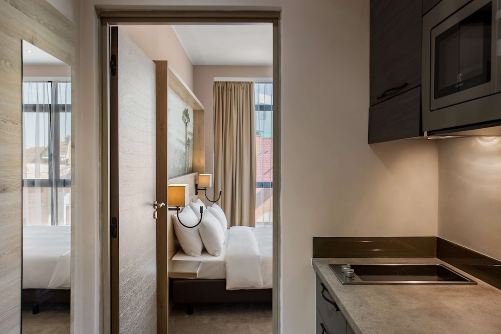 Radisson Serviced Apartments Antananarivo City Centre 19/75