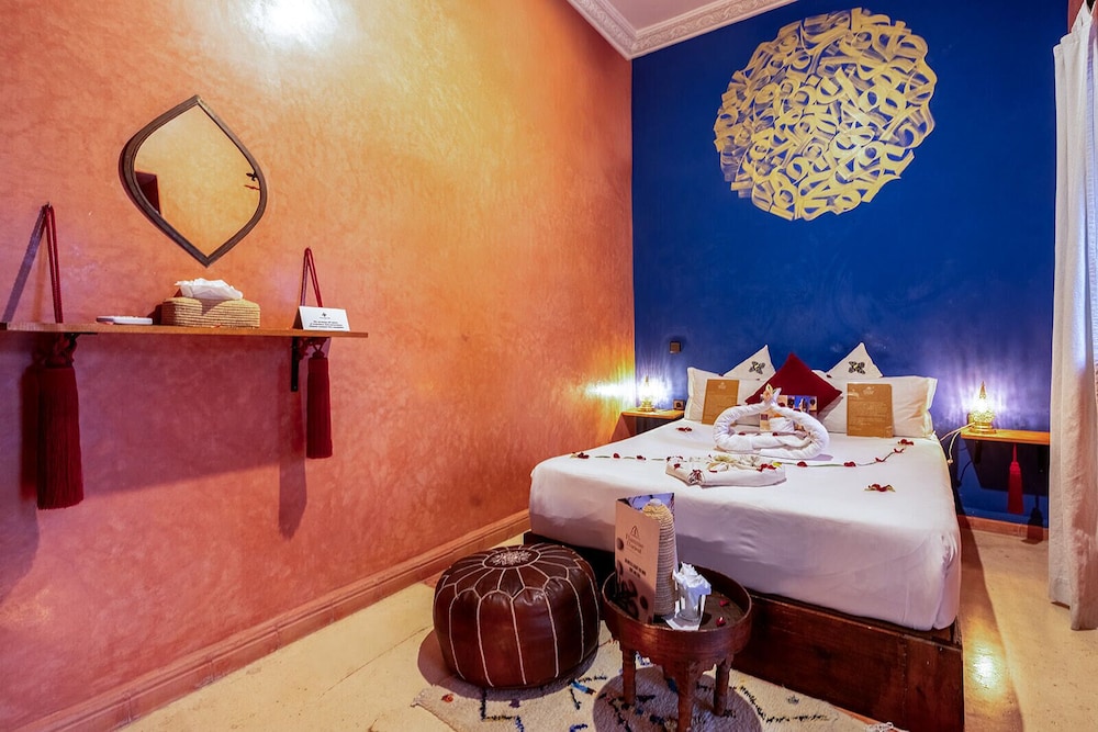 Riad Lumiere D Orient 25/73