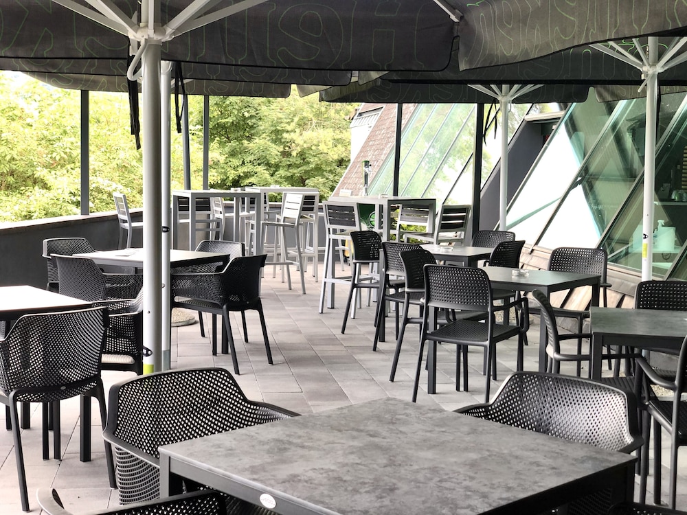 Hotel Medno 33/43