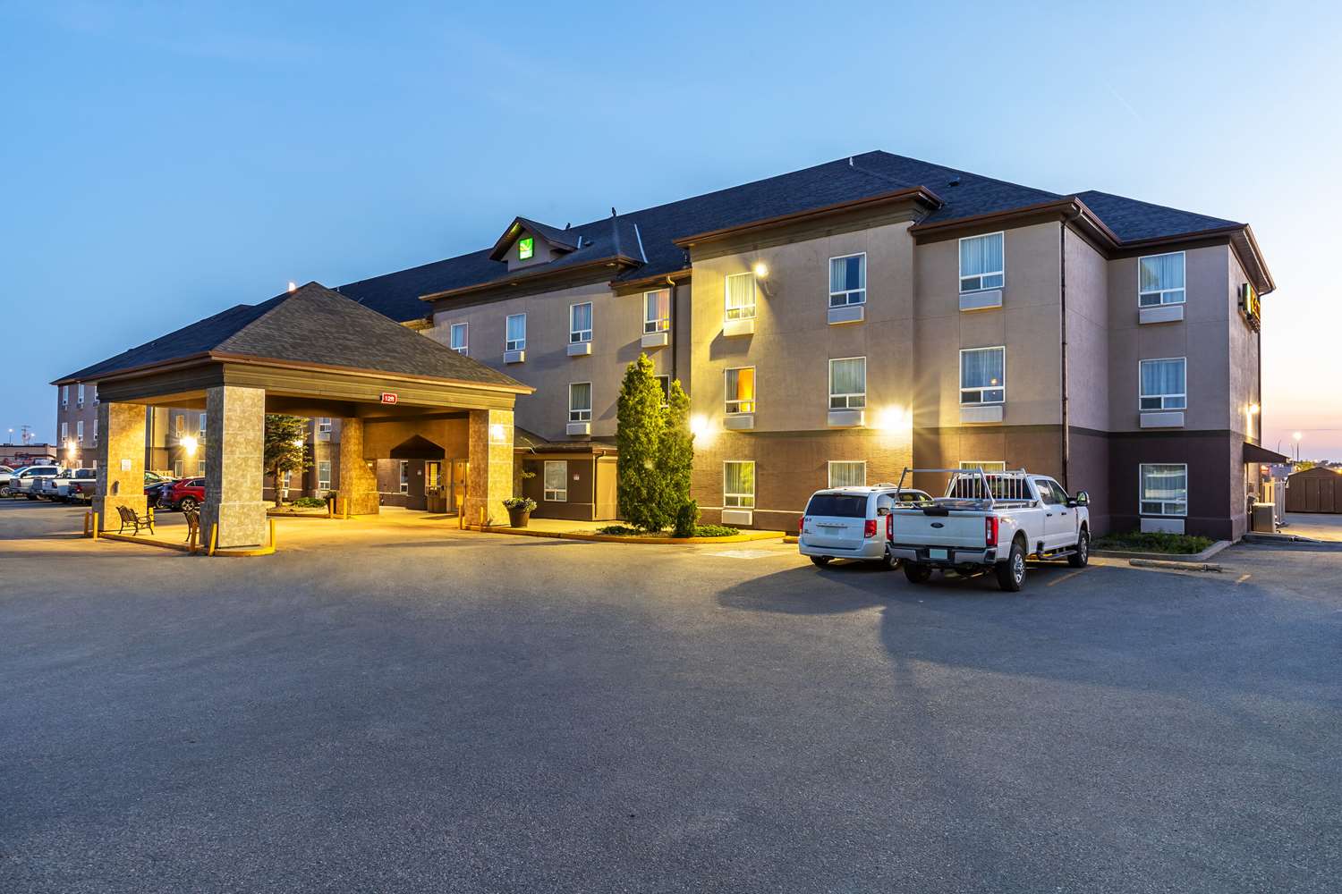 Quality Inn & Suites Yorkton 17/20