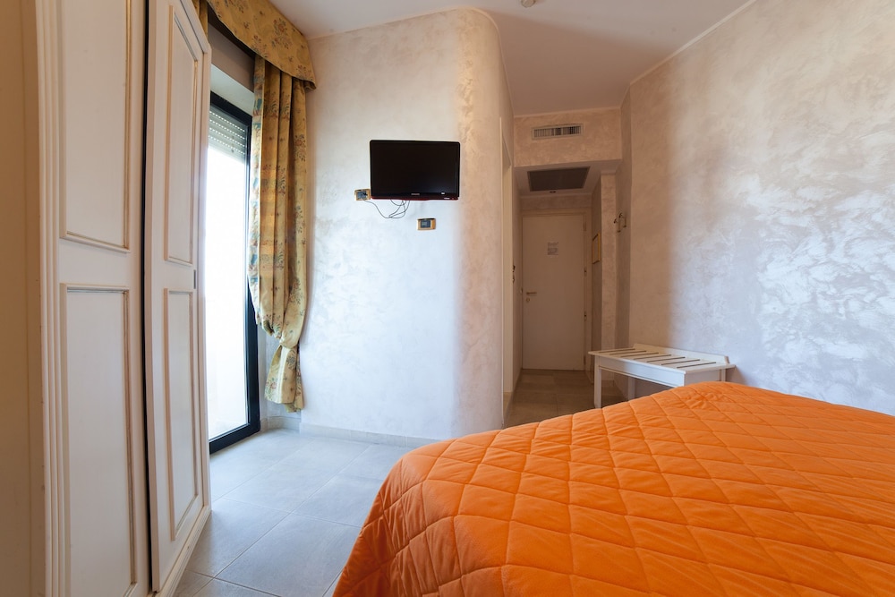 Hotel Diplomat Palace photo5