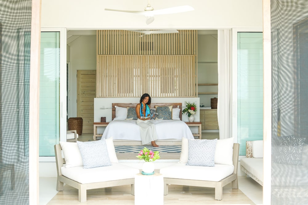 The Meridian Club on Pine Cay 30/48