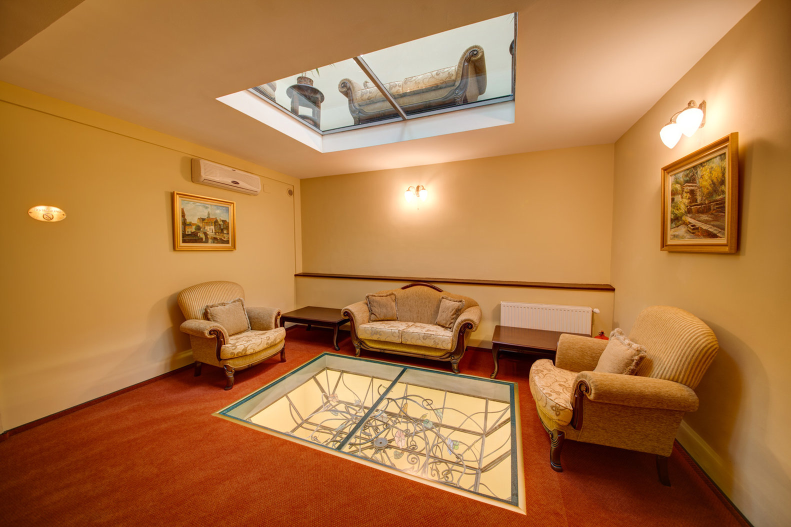 Atrium Hotel Ateneu City Center 7/14