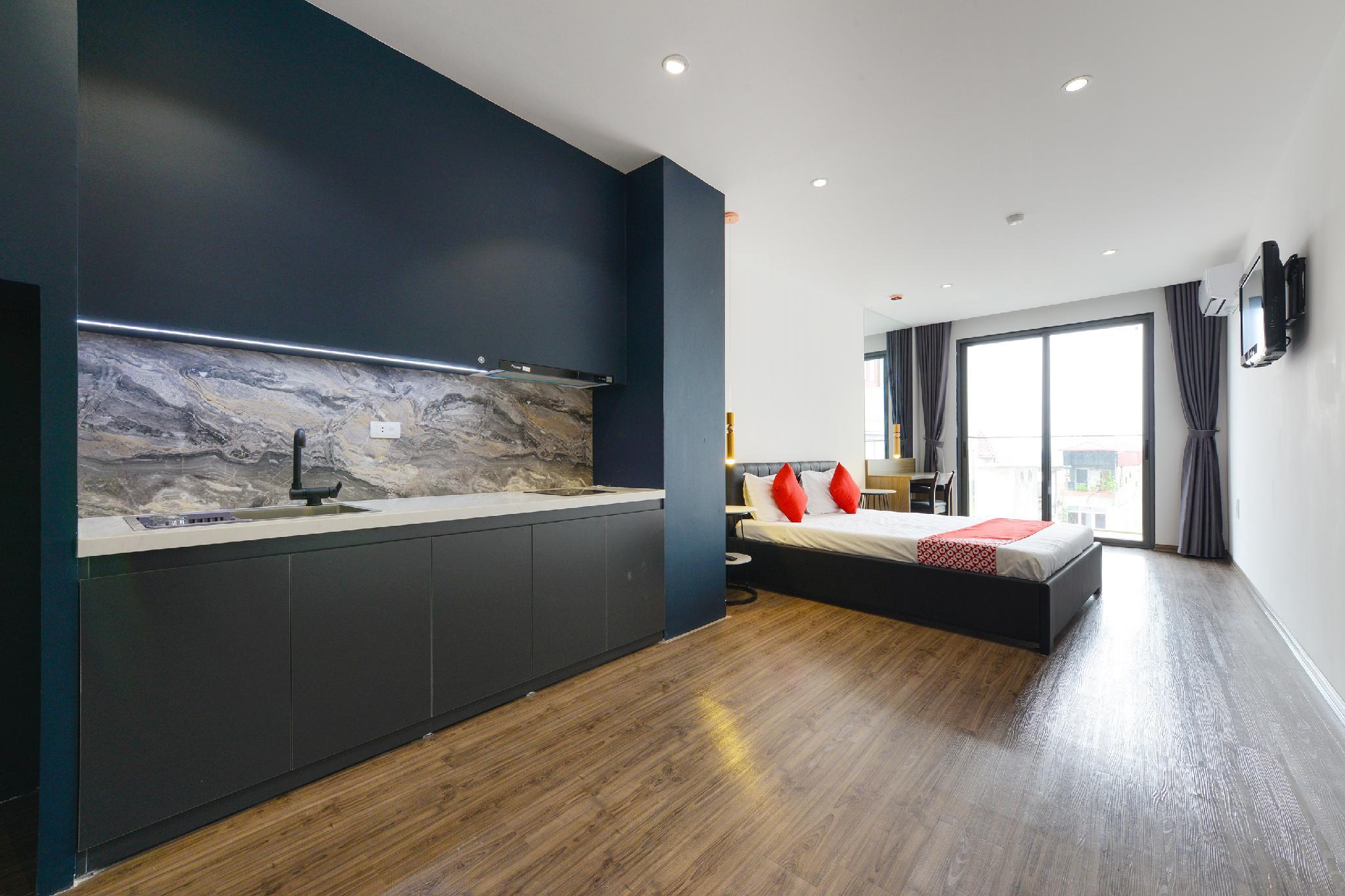 BH Riverside Hotel 34/43