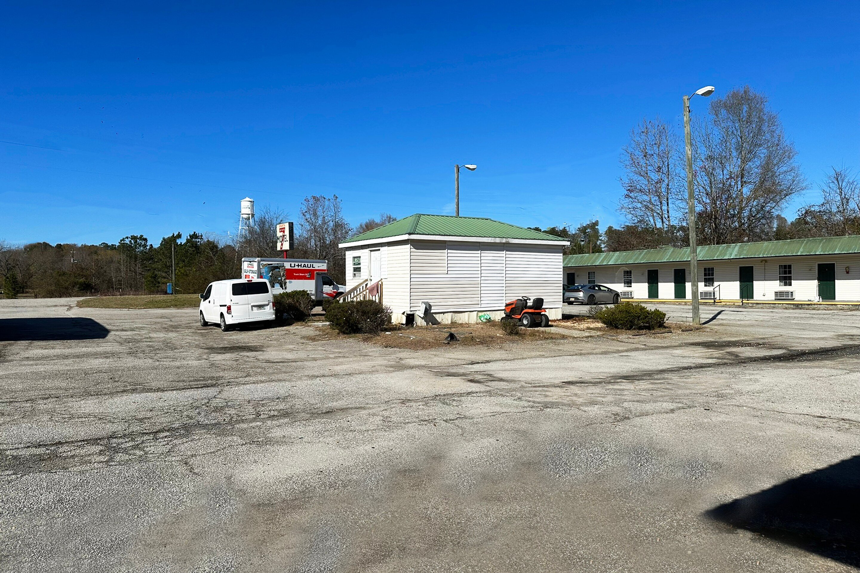 Sparta Seven Motel By OYO near Milledgeville 6/14