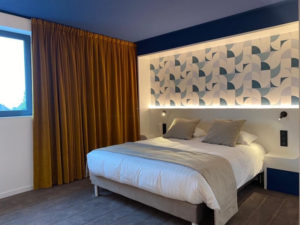 Brit Hotel Fougeres - Hotel Du Parc 13/69