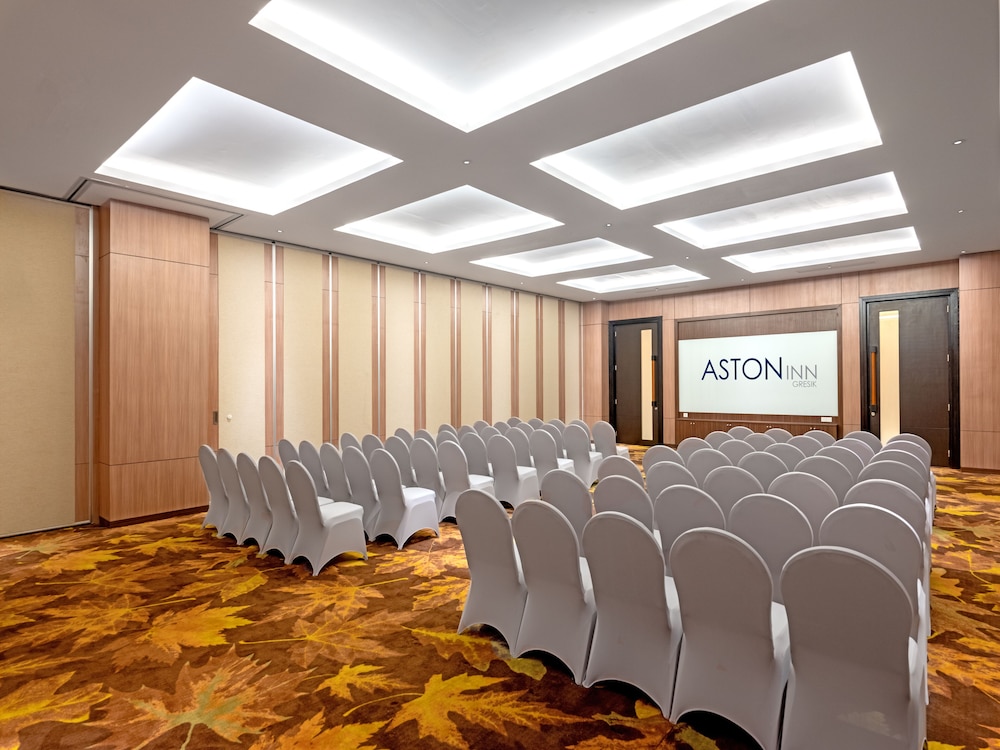 Aston Gresik Hotel & Conference Center 50/59