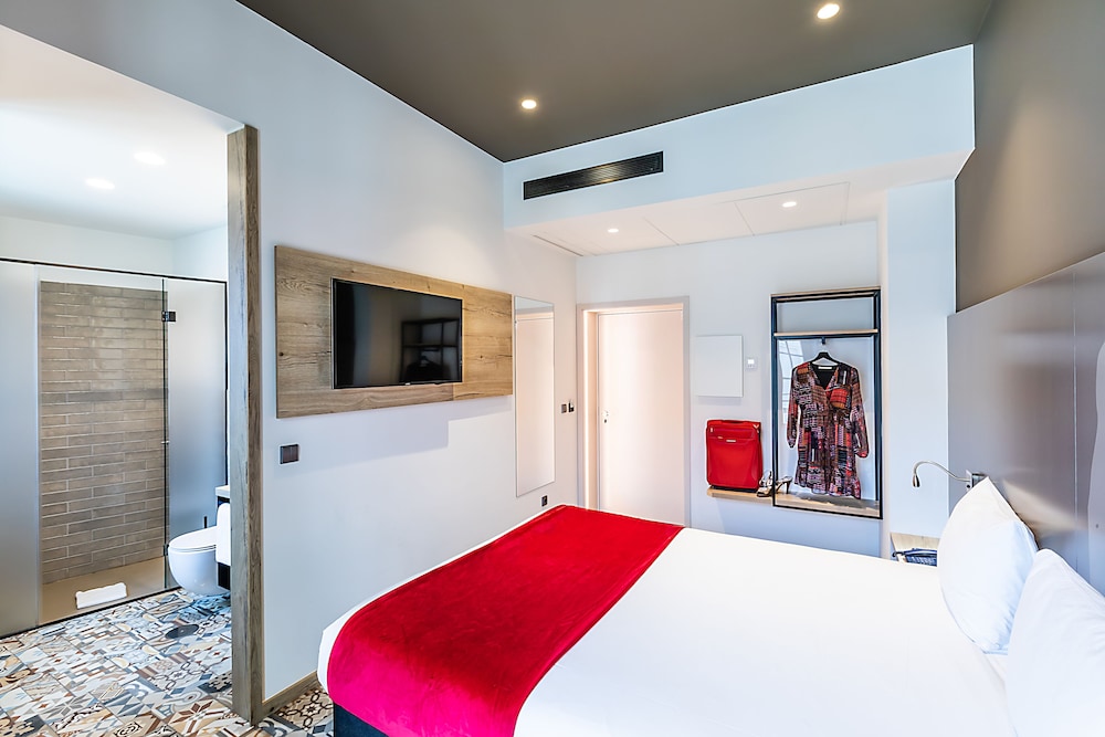 IBIS STYLES CHAVES 23/66