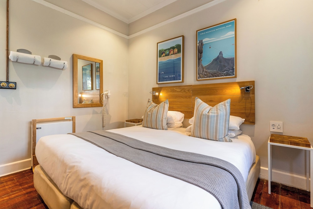 Camps Bay Village 21/50