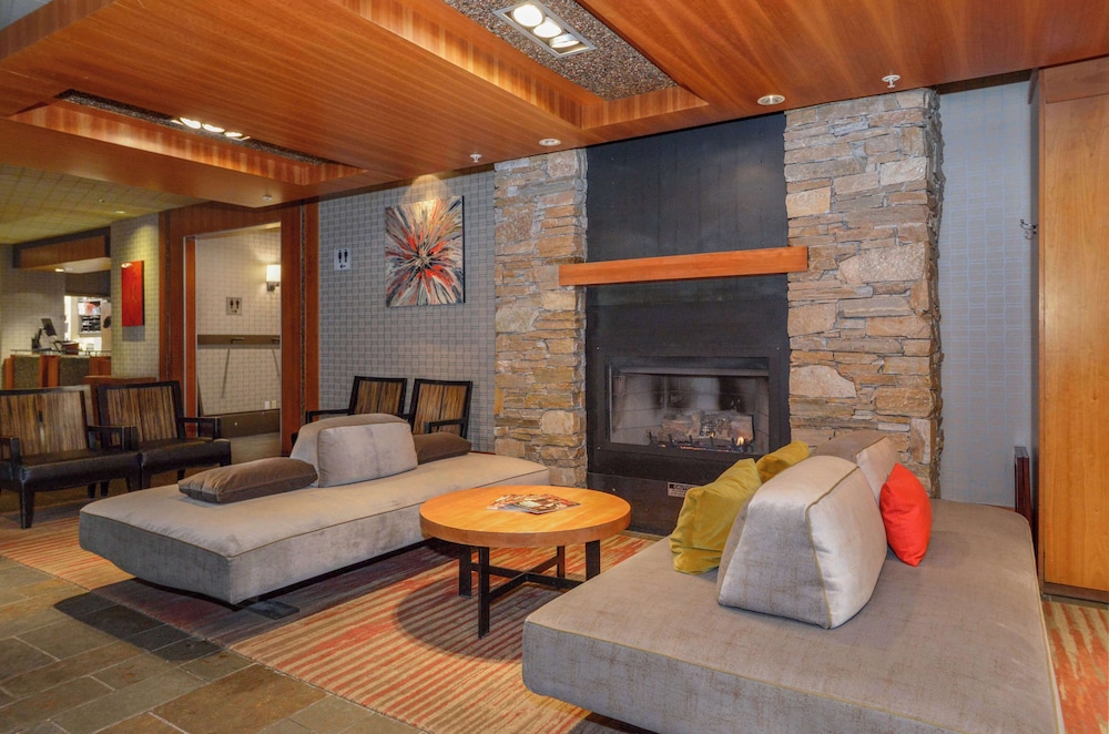 Listel Whistler Hotel 47/62