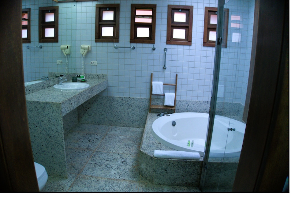 Bupitanga Hotel 48/50