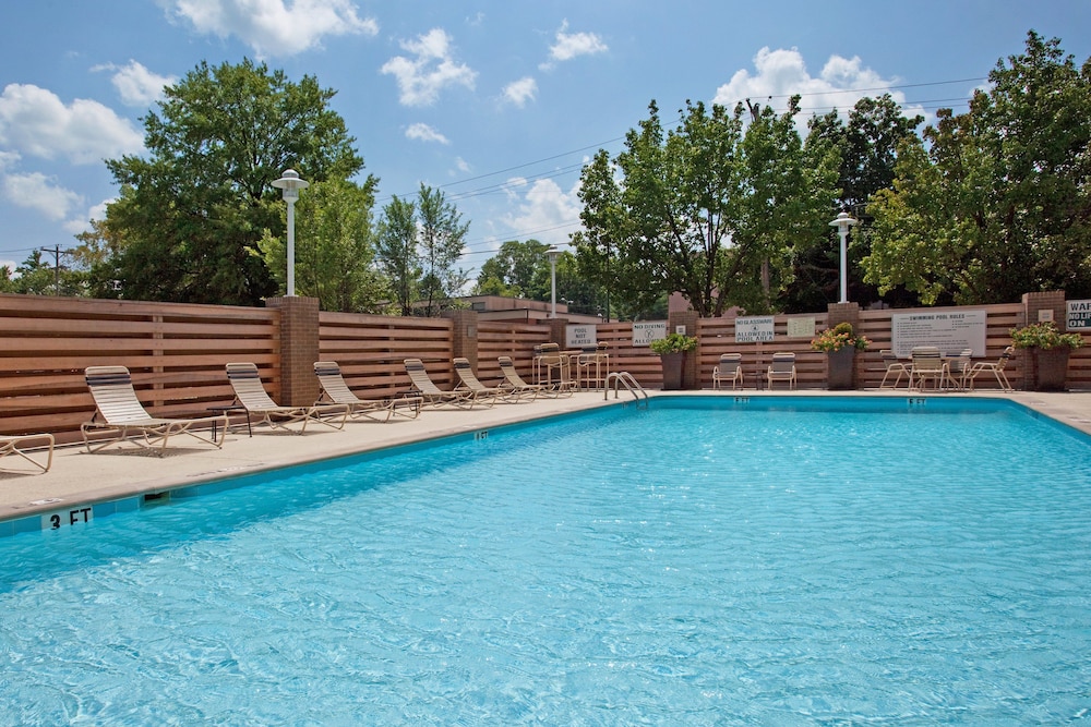 Holiday Inn Nashville-Vanderbilt (Dwtn) 1/82