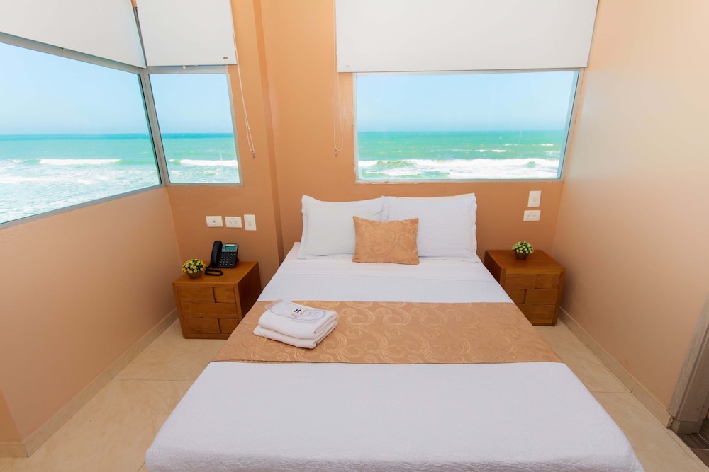 Hotel Aixo Suites By Geh Suites 6/29