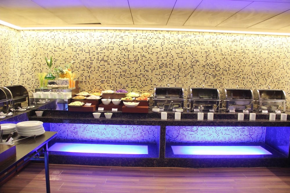 KEYS HOTEL, THE AURES 23/50