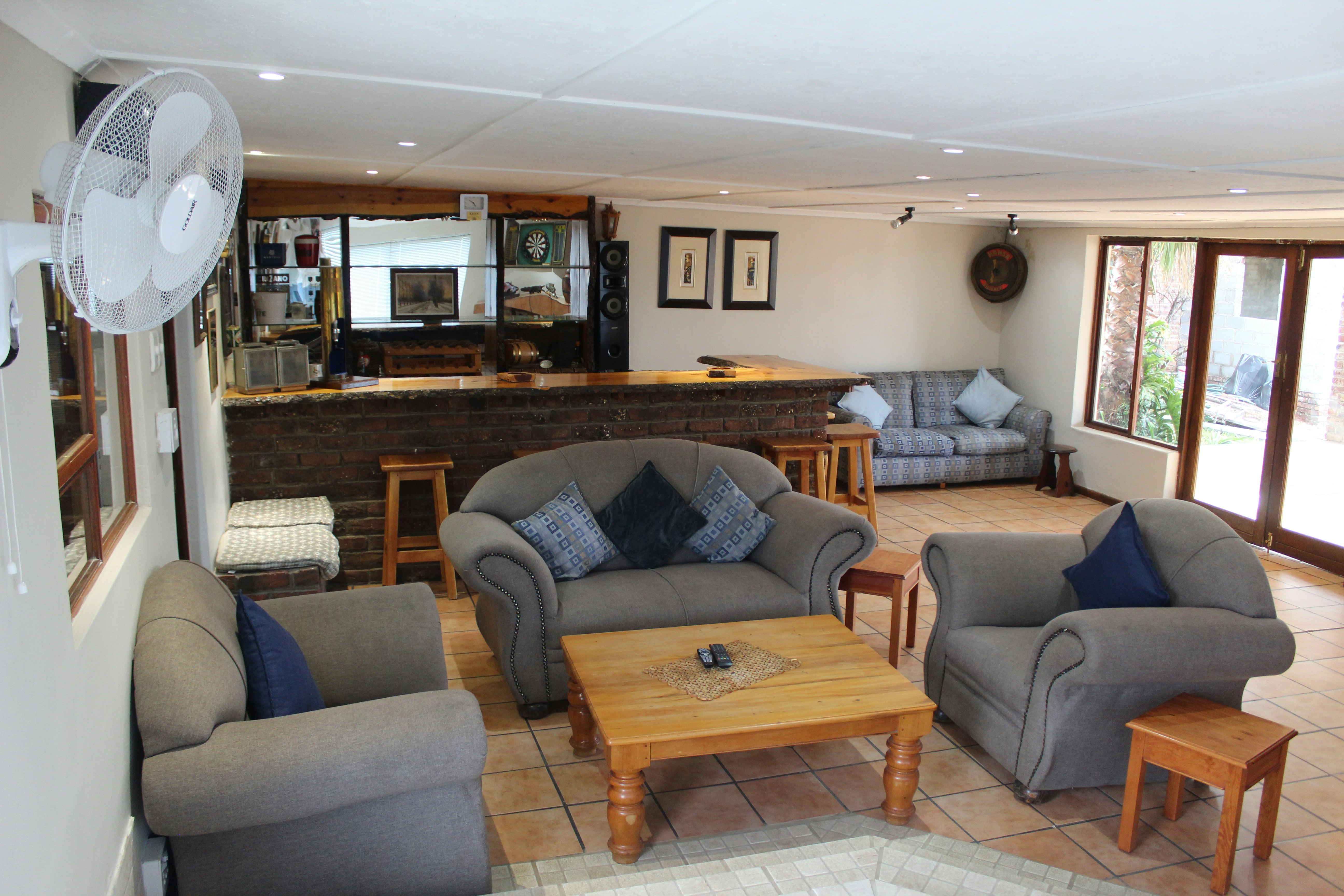 Tri-Angle B&B and Guesthouse 18/50