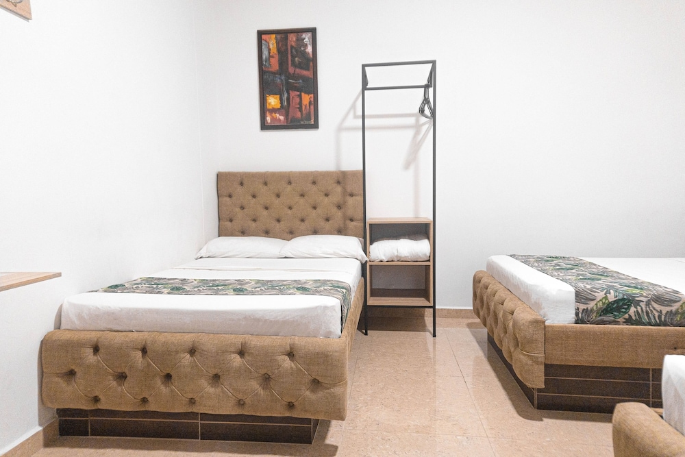 غرفة سوبيريور ثلاثية بثلاثة أسرّة، Hotel Central Plaza 3/3
