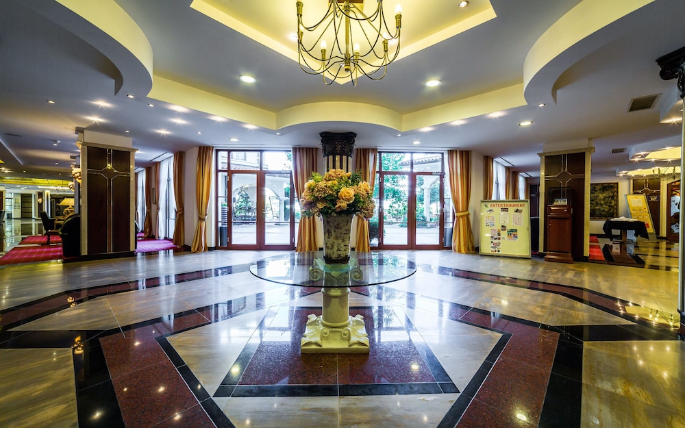 Hotel Helena Sands 11/50
