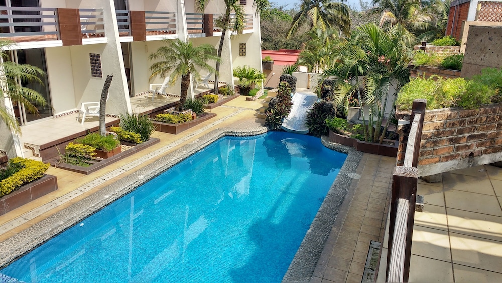 VF Villa Florencia Hotel 54/58